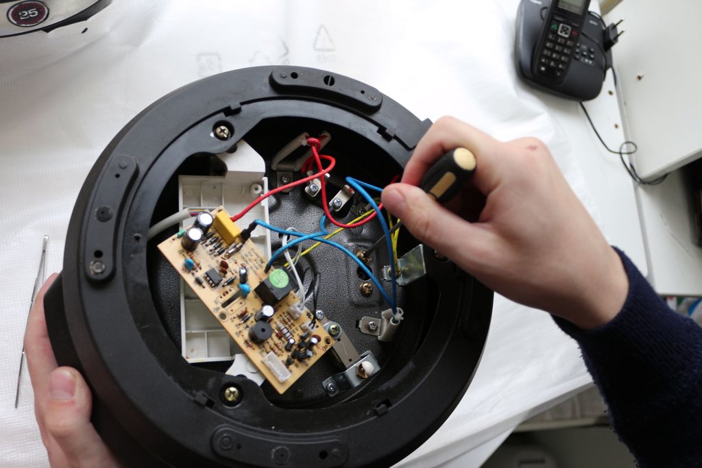 Ремонт мультиварок Ремонт мультиварок